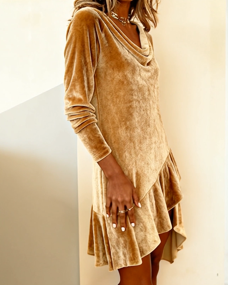 Jaxy | Šaty s volánovým, voľným golierom a zamatovým panelom